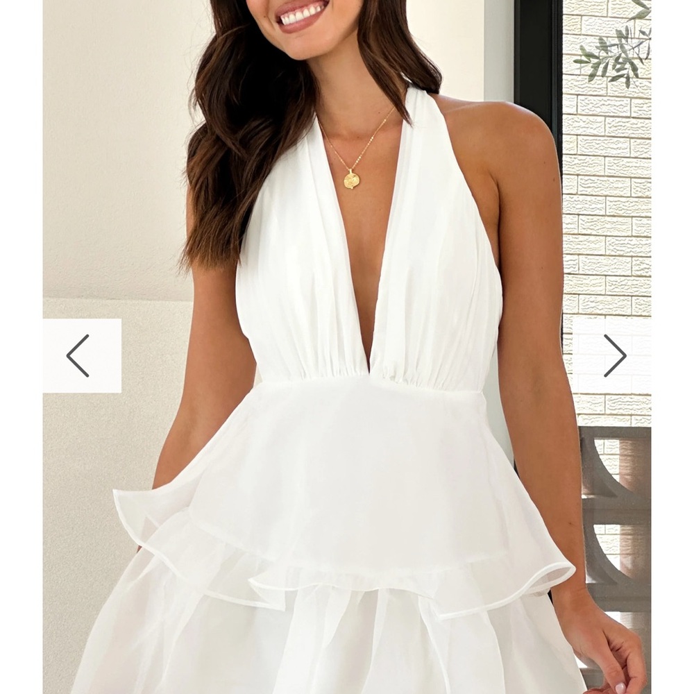 Chic White Backless Halter Dress